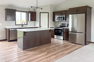 8733 90th Ave, Milaca, MN 56353 - Photo 6