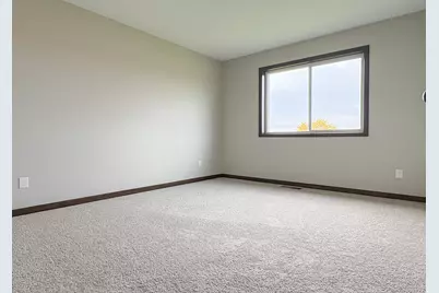 8733 90th Avenue, Milaca, MN 56353 - Photo 12