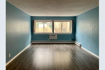 1800 Lasalle Avenue #104, Minneapolis, MN 55403 - Photo 4