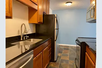 1800 Lasalle Avenue #104, Minneapolis, MN 55403 - Photo 10