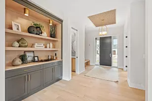 16820 46th Ave N, Plymouth, MN 55446 - Photo 2