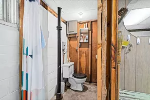 35761 Lake St, Cohasset, MN 55721 - Photo 14