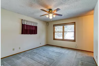 7610 50th Street N, Lake Elmo, MN 55042 - Photo 8