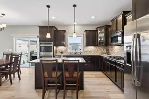 1999 Red Oak Path, Shakopee, MN 55379 - Photo 16