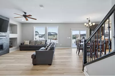 1999 Red Oak Path, Shakopee, MN 55379 - Photo 6