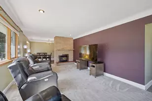 612 S 11th St, Olivia, MN 56277 - Photo 6