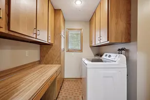 612 S 11th St, Olivia, MN 56277 - Photo 34