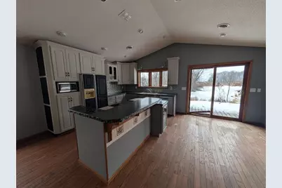 79841 170th Street, Glenville, MN 56036 - Photo 10