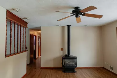 7031 159th Lane NW, Anoka, MN 55303 - Photo 4