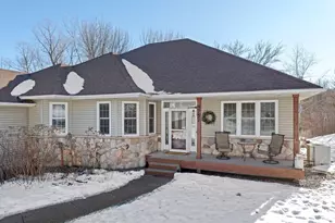 4757 S Lake Sarah Dr, Maple Plain, MN 55359 - Photo 10