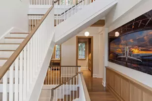 2552 W Lake of the Isles Pkwy, Minneapolis, MN 55405 - Photo 18