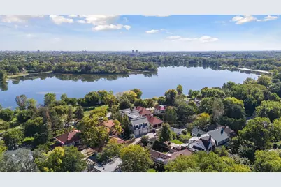 2552 W Lake Of The Isles Parkway, Minneapolis, MN 55405 - Photo 2