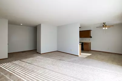 555 Graham Street SW, Hutchinson, MN 55350 - Photo 4