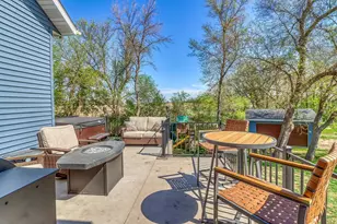 544 Leonard St, Hawley, MN 56549 - Photo 6