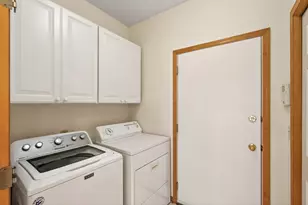 3739 Lawndale Ln N, Plymouth, MN 55446 - Photo 14
