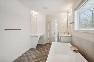 18305 Dove Ct, Eden Prairie, MN 55347 - Photo 44