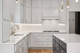 18305 Dove Ct, Eden Prairie, MN 55347 - Photo 20