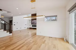 18305 Dove Ct, Eden Prairie, MN 55347 - Photo 16