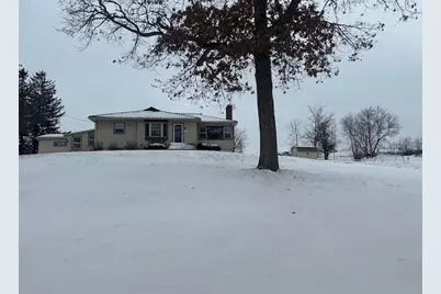 515 S Division Avenue, Spring Grove, MN 55974 - Photo 1