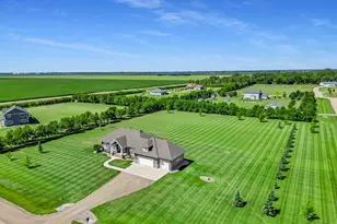 7179 37th St N, Moorhead, MN 56560 - Photo 2