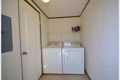 112 Saint Ann Street, Mankato, MN 56001 - Photo 12