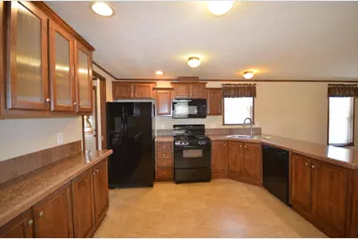 112 Saint Ann Street, Mankato, MN 56001 - Photo 4