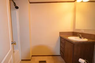 112 St Ann St, Mankato, MN 56001 - Photo 8