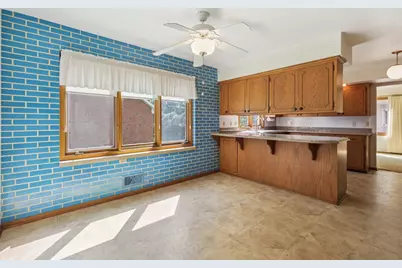 528 Lexington Parkway S, Saint Paul, MN 55116 - Photo 8