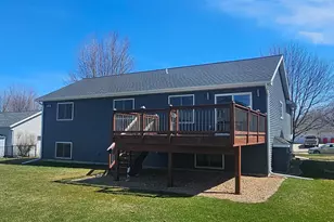 507 14th Ave NW, Kasson, MN 55944 - Photo 2