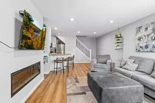 767 Crystal Ave, Shoreview, MN 55126 - Photo 10