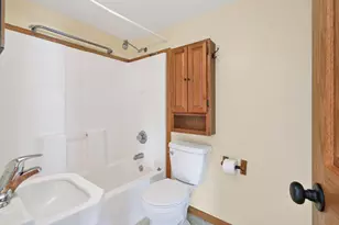 307 W 5th St, Chaska, MN 55318 - Photo 10