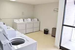 6730 Vernon Ave S, Edina, MN 55436 - Photo 12