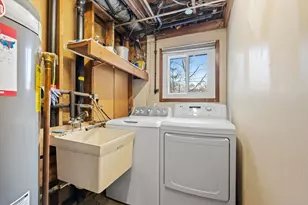 2254 Pennsylvania Ave S, Saint Louis Park, MN 55426 - Photo 32