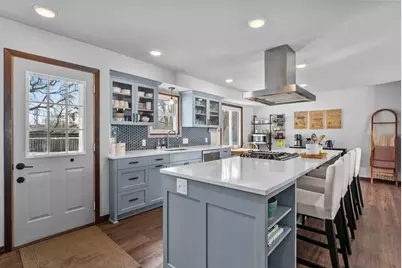 3634 Arcade Street N, Vadnais Heights, MN 55127 - Photo 16