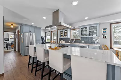 3634 Arcade Street N, Vadnais Heights, MN 55127 - Photo 14