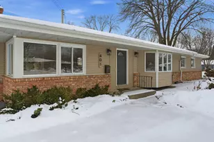 401 E 99th St, Bloomington, MN 55420 - Photo 2