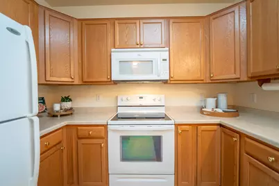 8200 W 33rd Street #208, Saint Louis Park, MN 55426 - Photo 4