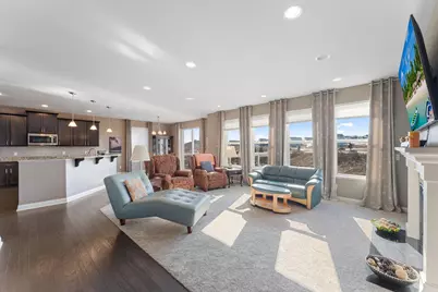4014 Holasek Path, Chaska, MN 55318 - Photo 4