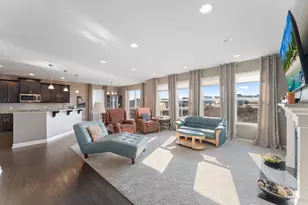 4014 Holasek Path, Chaska, MN 55318 - Photo 4