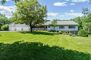 1106 Birch Ave, Alexandria, MN 56308 - Photo 1