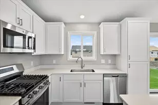 1487 Otter Way, New Richmond, WI 54017 - Photo 14