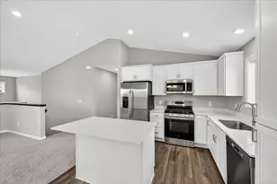 1487 Otter Way, New Richmond, WI 54017 - Photo 12