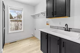 118 Division St, Sandstone, MN 55072 - Photo 22