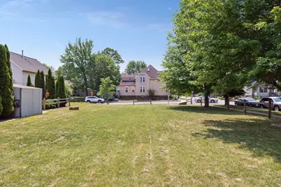 725 Watson Avenue, Saint Paul, MN 55102 - Photo 2