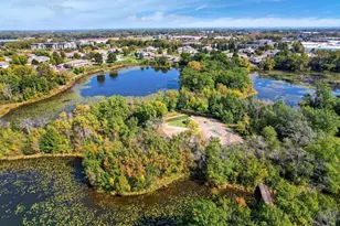 5505 Orleans Ln N, Plymouth, MN 55442 - Photo 2