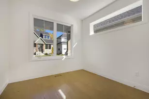 320 Laurel Curve, Golden Valley, MN 55426 - Photo 20