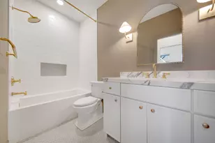 320 Laurel Curve, Golden Valley, MN 55426 - Photo 22