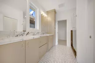 320 Laurel Curve, Golden Valley, MN 55426 - Photo 16