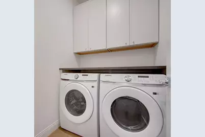 320 Laurel Curve, Golden Valley, MN 55426 - Photo 24