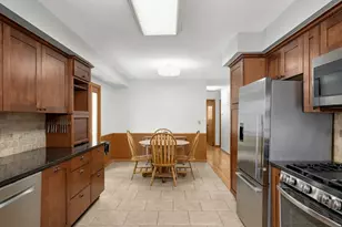 8332 Chicago Ave S, Bloomington, MN 55420 - Photo 10
